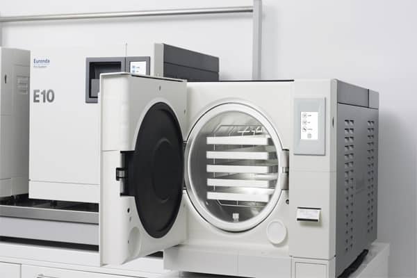 اتوکلاو 22 لیتری وصال گستر سری 1000F 29 دستگاه های اتوکلاو ظرفیت متفاوتی دارند